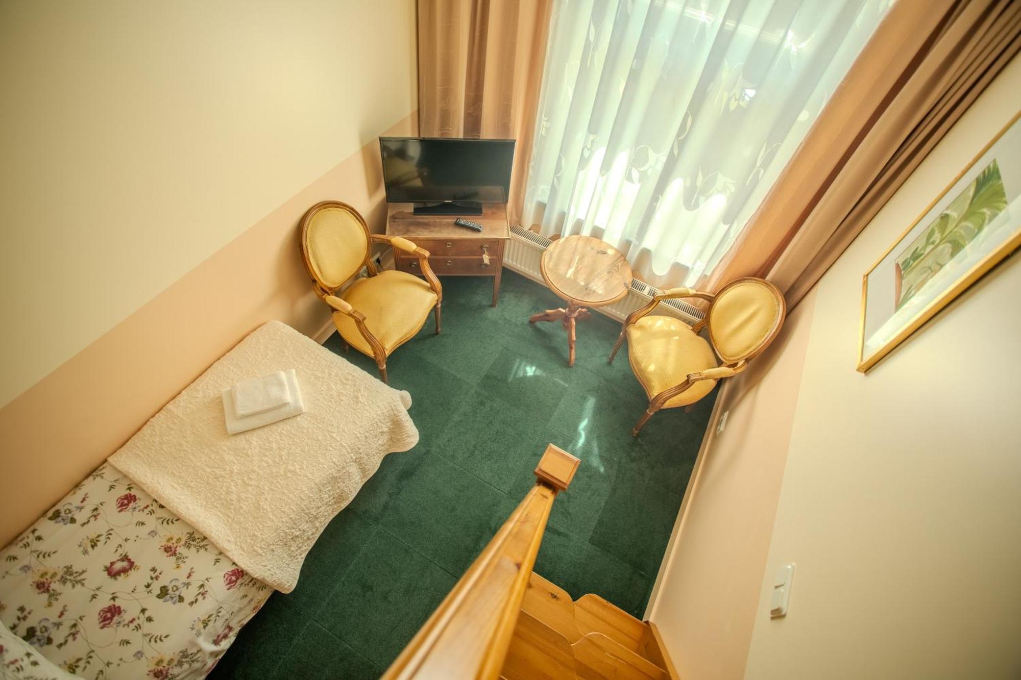 Nina Kordon Guesthouse Alatskivi Eksteriør bilde